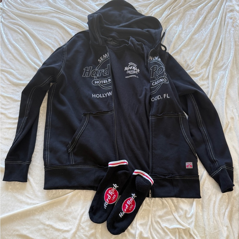 Hard Rock hotel & Casino set bundle T‑Shirt with hoodie and socks